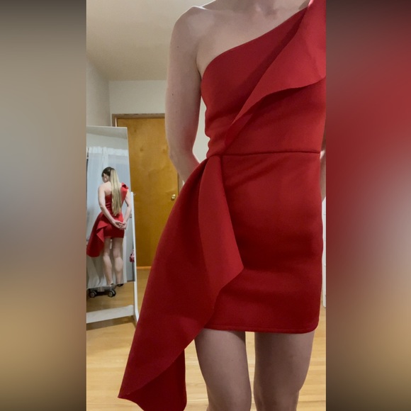 Beautiful Red Bodycon Dress - Picture 6 of 11